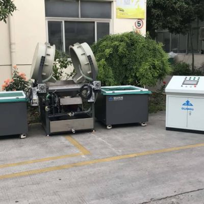 磁力拋光機在登山設備金屬配件中的應用