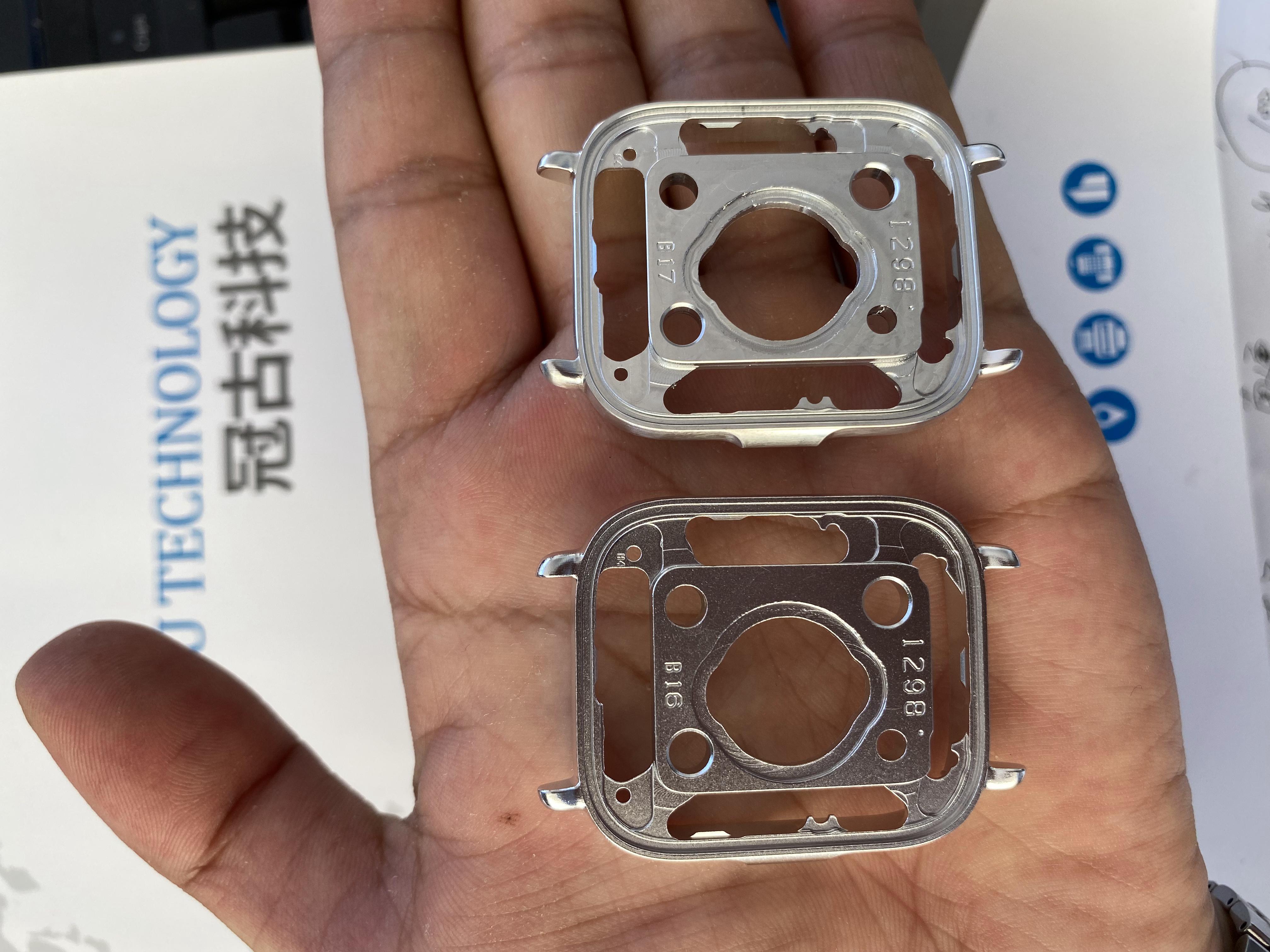 鋁件去毛刺機(jī)磁力研磨機(jī)，優(yōu)化鋁合金零件的加工精度