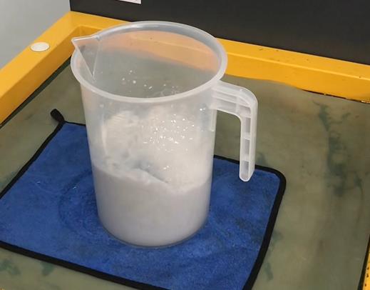 正在銅件精密件拋光清洗去氧化層 正在銅件精密件拋光清洗去氧化層